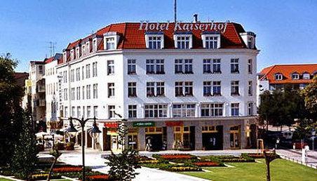 Hotel Kaiserhof Фюрстенвальде Экстерьер фото